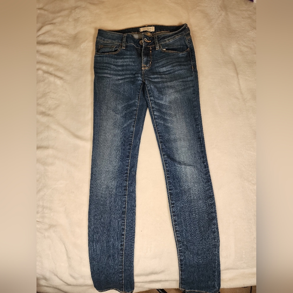 Bullhead Blue Skinny Jeans Distressed Denim